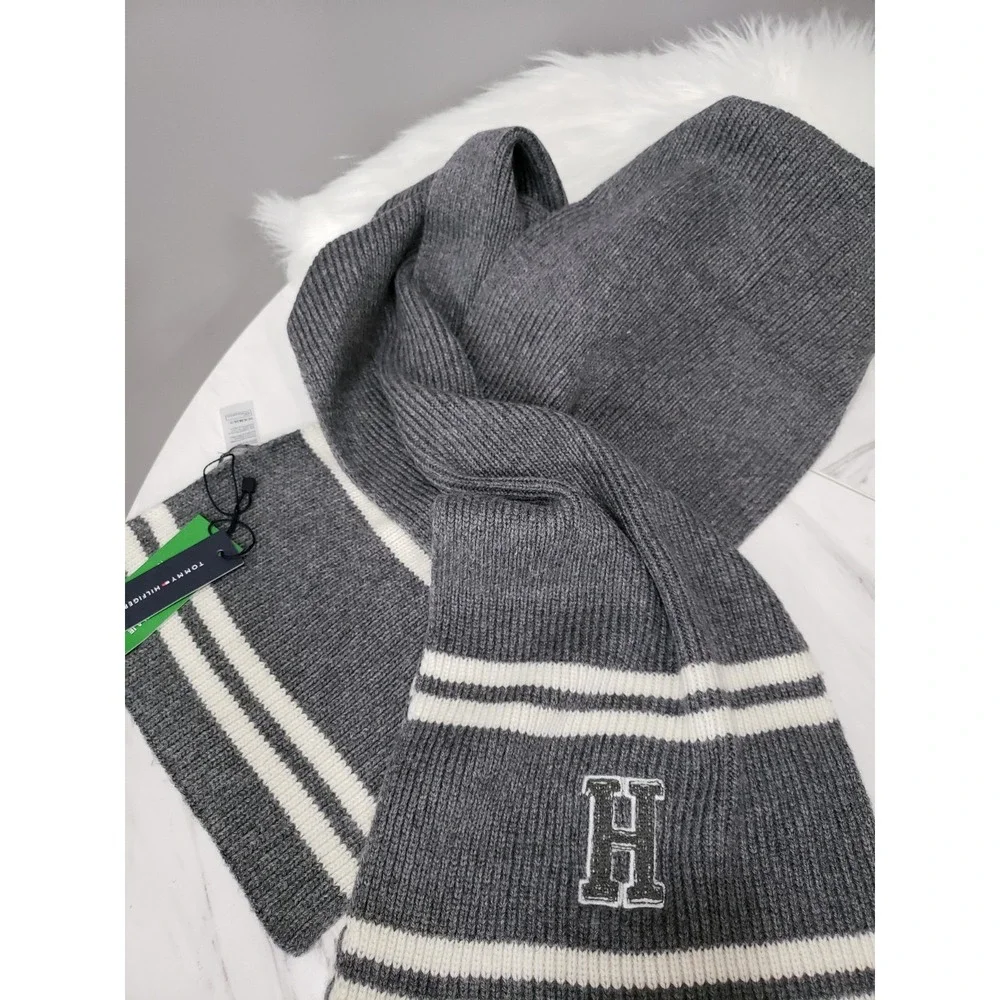 NEW Tommy Hilfiger Varsity Patch Ribbed Knit Men's Scarf PREP ACADEMIA ATHLETIC